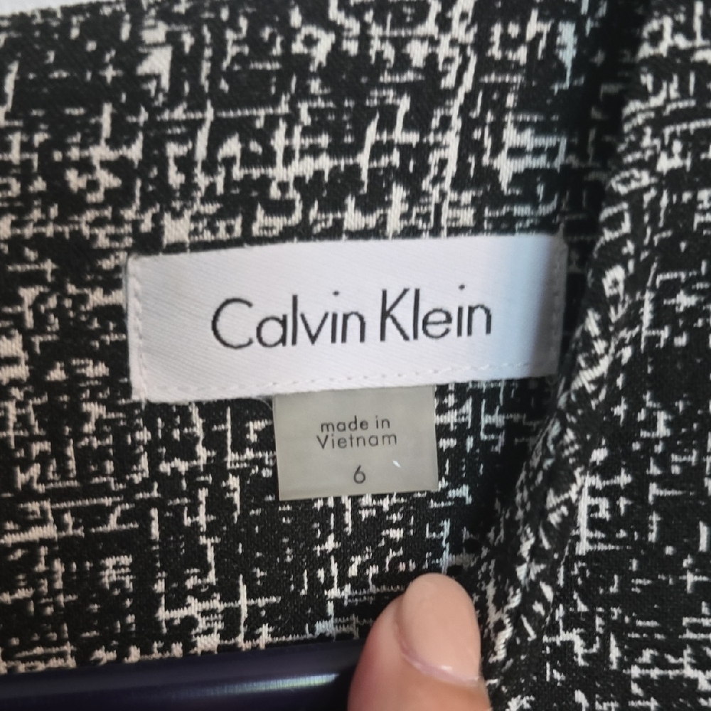 Calvin Klein Monochrome Textured Fabric